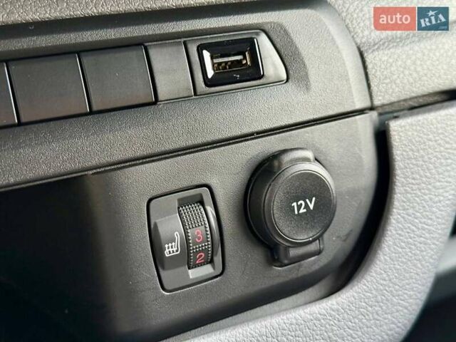 Білий Пежо e-Expert, об'ємом двигуна 0 л та пробігом 118 тис. км за 19999 $, фото 40 на Automoto.ua