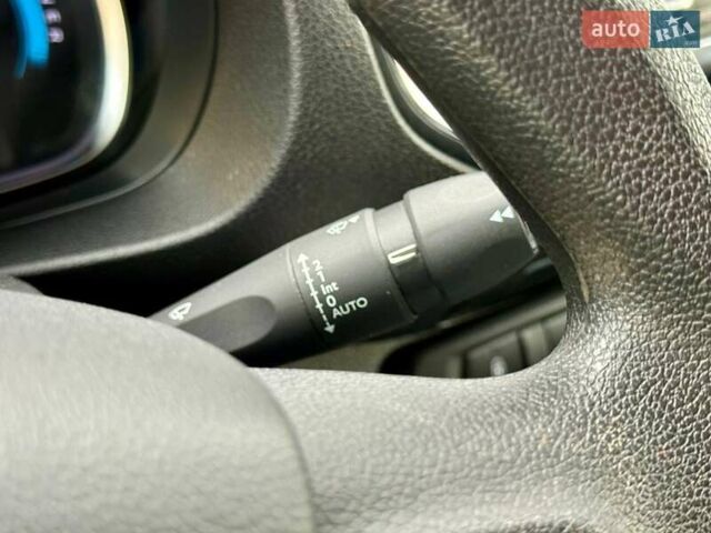 Білий Пежо e-Expert, об'ємом двигуна 0 л та пробігом 118 тис. км за 19999 $, фото 36 на Automoto.ua