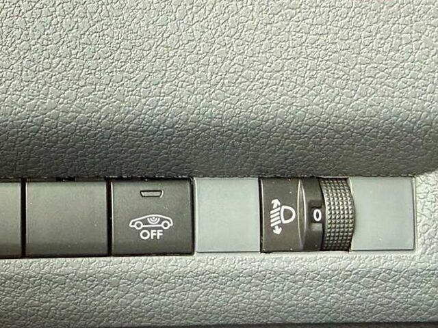 Білий Пежо e-Expert, об'ємом двигуна 0 л та пробігом 118 тис. км за 19999 $, фото 34 на Automoto.ua