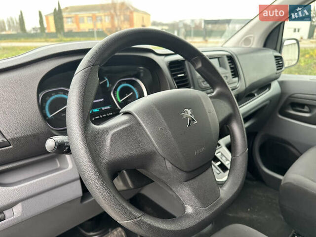 Білий Пежо e-Expert, об'ємом двигуна 0 л та пробігом 14 тис. км за 19700 $, фото 28 на Automoto.ua