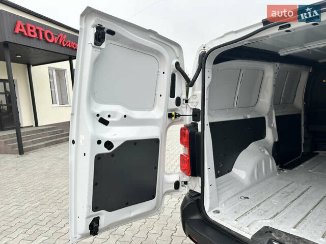 Білий Пежо e-Expert, об'ємом двигуна 0 л та пробігом 14 тис. км за 19700 $, фото 25 на Automoto.ua