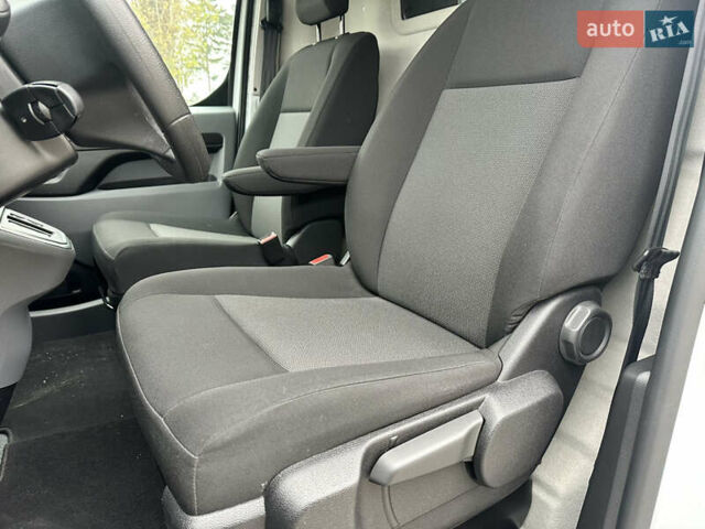 Білий Пежо e-Expert, об'ємом двигуна 0 л та пробігом 14 тис. км за 19700 $, фото 30 на Automoto.ua