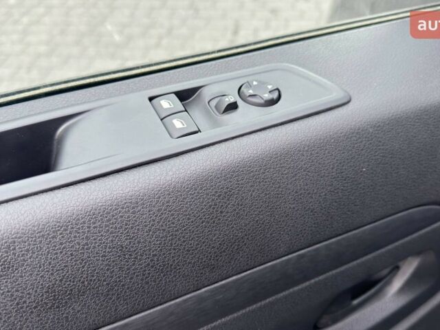 купить новое авто Пежо e-Expert 2024 года от официального дилера Володимир Олександрович Пежо фото