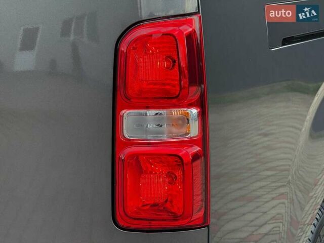 Серый Пежо e-Expert, объемом двигателя 0 л и пробегом 1 тыс. км за 30338 $, фото 17 на Automoto.ua