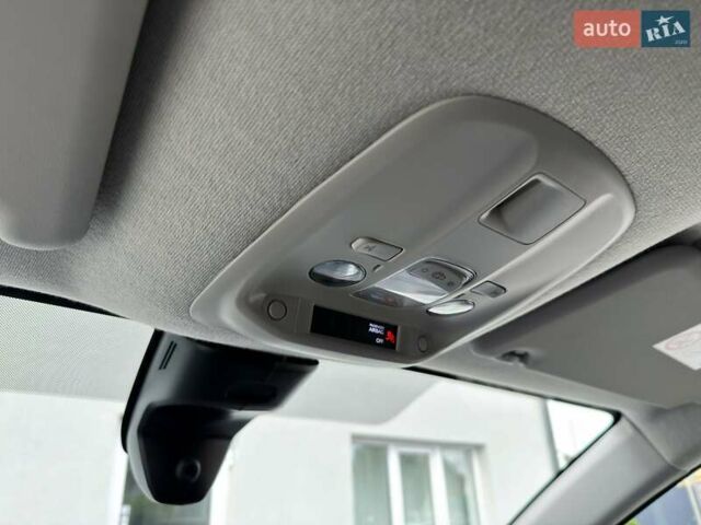 Серый Пежо e-Expert, объемом двигателя 0 л и пробегом 1 тыс. км за 30338 $, фото 44 на Automoto.ua