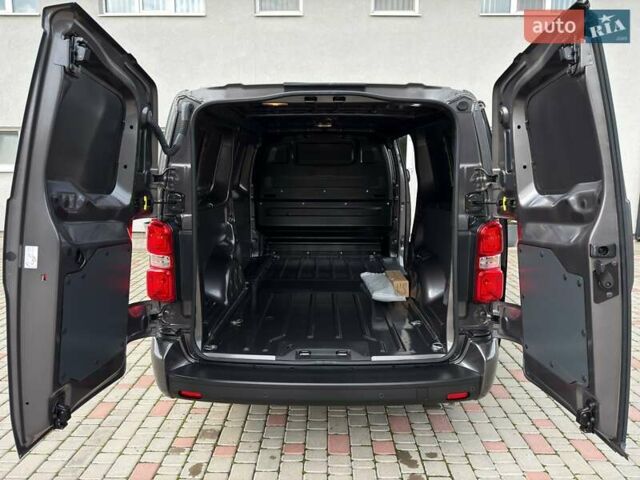 Серый Пежо e-Expert, объемом двигателя 0 л и пробегом 1 тыс. км за 30338 $, фото 21 на Automoto.ua