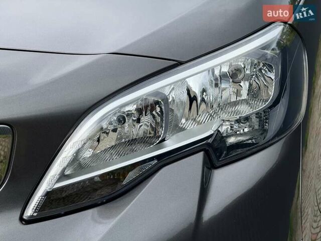 Серый Пежо e-Expert, объемом двигателя 0 л и пробегом 1 тыс. км за 30338 $, фото 10 на Automoto.ua