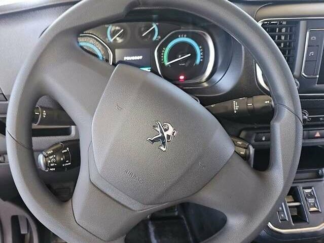 Синій Пежо e-Expert, об'ємом двигуна 0 л та пробігом 24 тис. км за 24900 $, фото 17 на Automoto.ua
