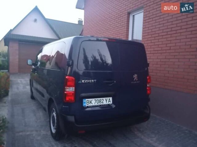 Синій Пежо e-Expert, об'ємом двигуна 0 л та пробігом 24 тис. км за 24900 $, фото 3 на Automoto.ua