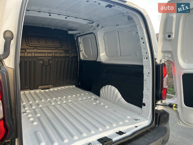 Білий Пежо E-Partner, об'ємом двигуна 0 л та пробігом 1 тис. км за 23500 $, фото 14 на Automoto.ua