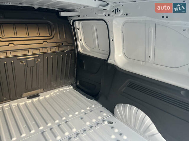 Білий Пежо E-Partner, об'ємом двигуна 0 л та пробігом 1 тис. км за 23500 $, фото 15 на Automoto.ua