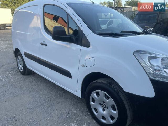 Білий Пежо E-Partner, об'ємом двигуна 0 л та пробігом 23 тис. км за 7900 $, фото 3 на Automoto.ua