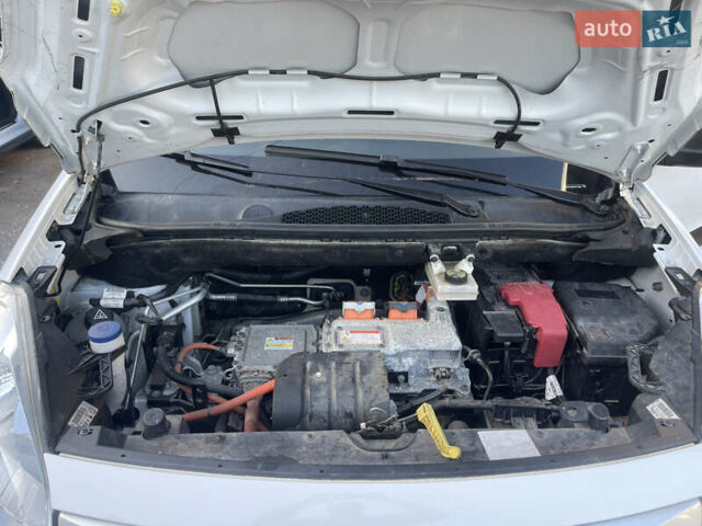 Білий Пежо E-Partner, об'ємом двигуна 0 л та пробігом 23 тис. км за 7900 $, фото 21 на Automoto.ua