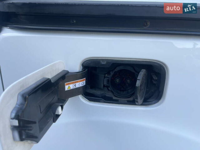 Білий Пежо E-Partner, об'ємом двигуна 0 л та пробігом 23 тис. км за 7900 $, фото 9 на Automoto.ua