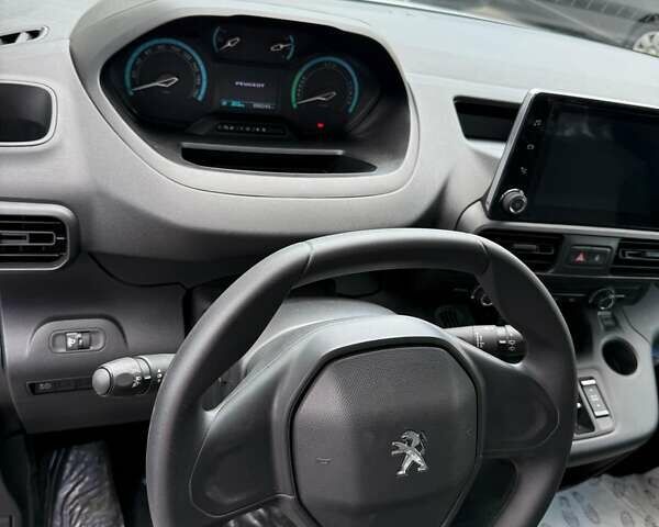 Белый Пежо E-Partner, объемом двигателя 0 л и пробегом 1 тыс. км за 24234 $, фото 14 на Automoto.ua