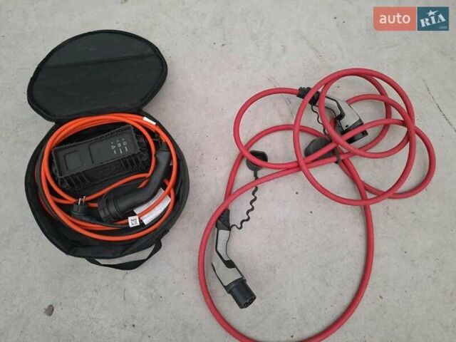 Черный Пежо e-Rifter, объемом двигателя 0 л и пробегом 39 тыс. км за 21600 $, фото 5 на Automoto.ua