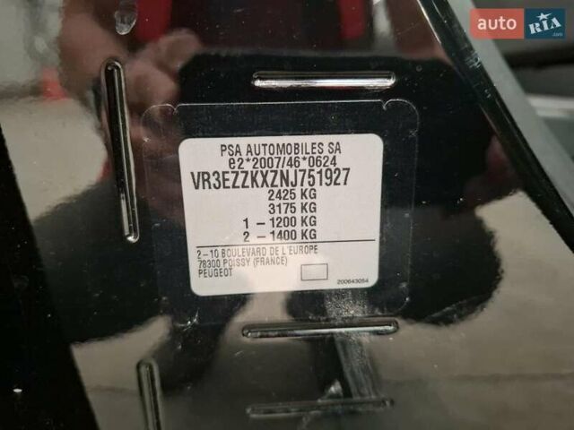Черный Пежо e-Rifter, объемом двигателя 0 л и пробегом 39 тыс. км за 21600 $, фото 9 на Automoto.ua