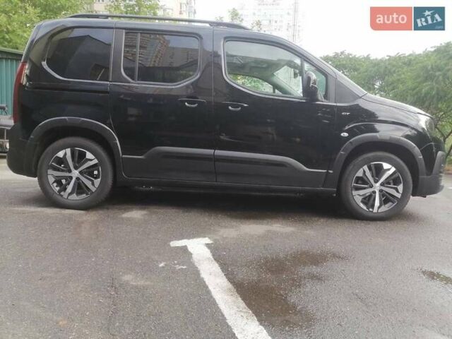 Черный Пежо e-Rifter, объемом двигателя 0 л и пробегом 39 тыс. км за 21600 $, фото 24 на Automoto.ua
