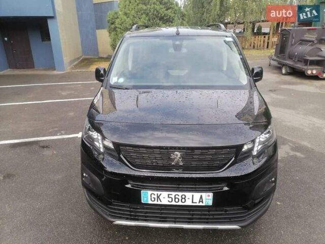 Черный Пежо e-Rifter, объемом двигателя 0 л и пробегом 39 тыс. км за 21600 $, фото 28 на Automoto.ua