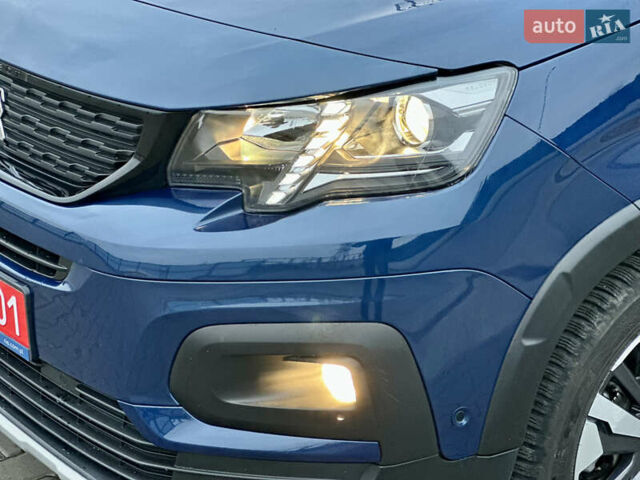 Синій Пежо e-Rifter, об'ємом двигуна 0 л та пробігом 50 тис. км за 19777 $, фото 21 на Automoto.ua