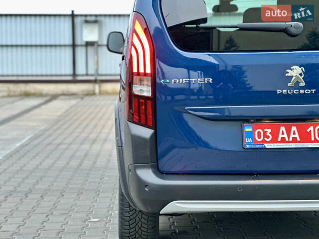 Синій Пежо e-Rifter, об'ємом двигуна 0 л та пробігом 50 тис. км за 19777 $, фото 26 на Automoto.ua