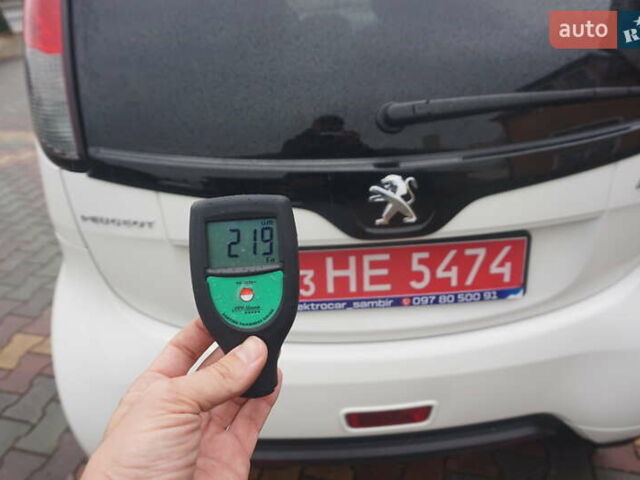 Белый Пежо иOн, объемом двигателя 0 л и пробегом 84 тыс. км за 3550 $, фото 61 на Automoto.ua