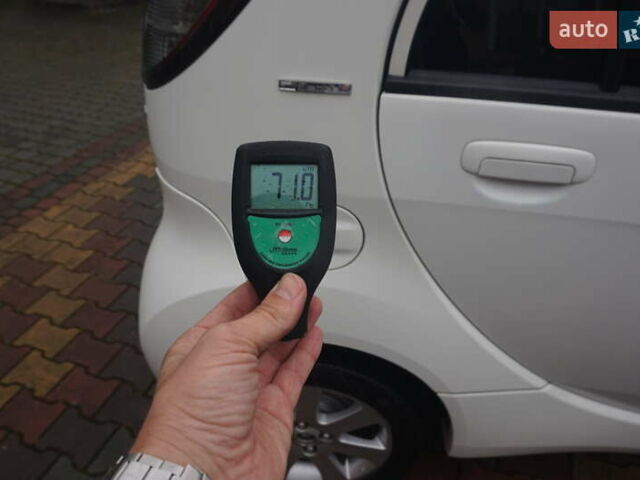 Белый Пежо иOн, объемом двигателя 0 л и пробегом 84 тыс. км за 3550 $, фото 62 на Automoto.ua