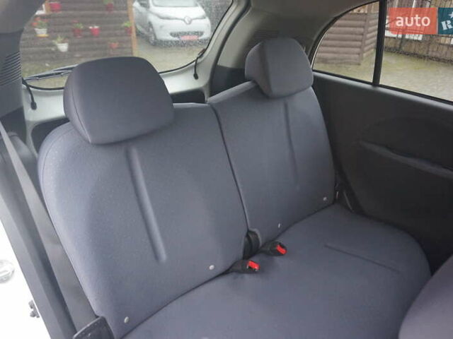 Белый Пежо иOн, объемом двигателя 0 л и пробегом 84 тыс. км за 3550 $, фото 43 на Automoto.ua