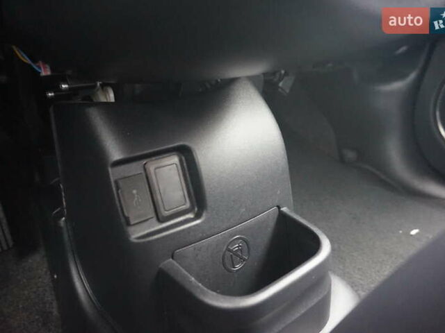 Белый Пежо иOн, объемом двигателя 0 л и пробегом 84 тыс. км за 3550 $, фото 35 на Automoto.ua