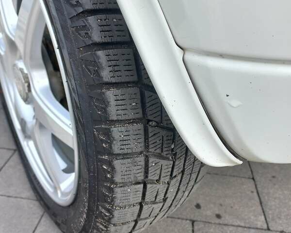 Белый Пежо иOн, объемом двигателя 0 л и пробегом 96 тыс. км за 4500 $, фото 7 на Automoto.ua