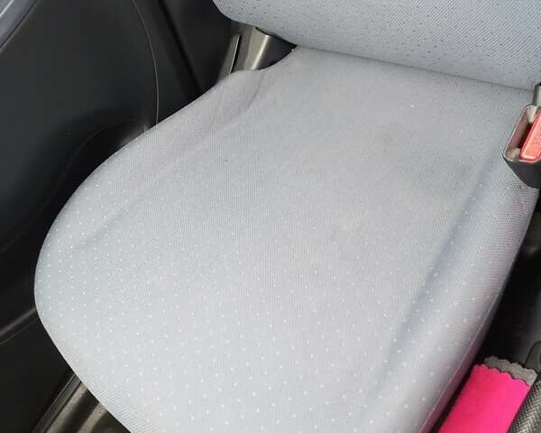 Белый Пежо иOн, объемом двигателя 0 л и пробегом 96 тыс. км за 4500 $, фото 36 на Automoto.ua