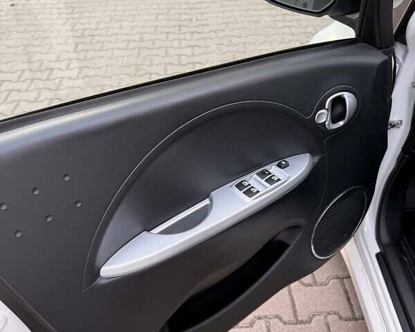 Белый Пежо иOн, объемом двигателя 0 л и пробегом 80 тыс. км за 4500 $, фото 29 на Automoto.ua