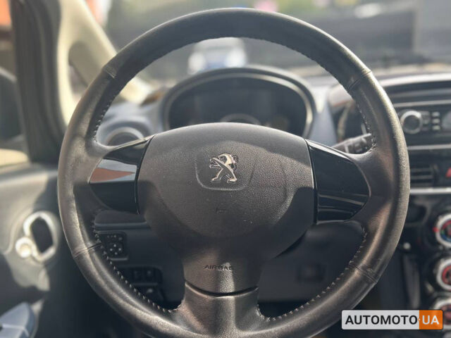 Білий Пежо iOн, об'ємом двигуна 16 л та пробігом 81 тис. км за 6200 $, фото 13 на Automoto.ua