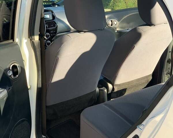 Білий Пежо iOн, об'ємом двигуна 0 л та пробігом 61 тис. км за 5000 $, фото 8 на Automoto.ua