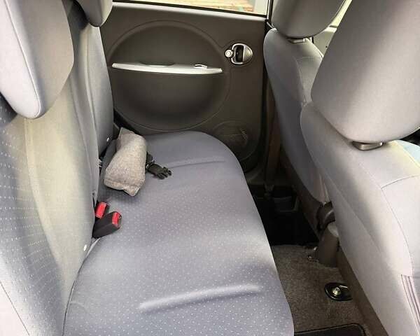 Белый Пежо иOн, объемом двигателя 0 л и пробегом 80 тыс. км за 4500 $, фото 24 на Automoto.ua