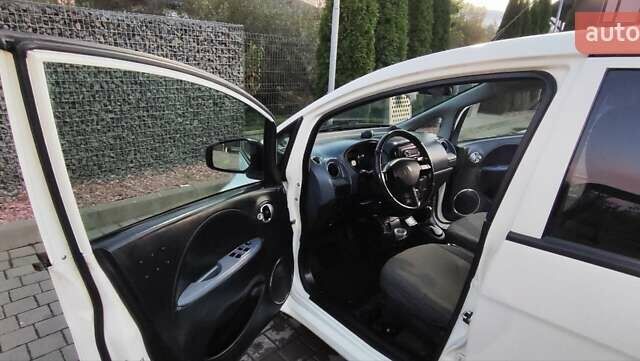 Белый Пежо иOн, объемом двигателя 0 л и пробегом 102 тыс. км за 4500 $, фото 10 на Automoto.ua