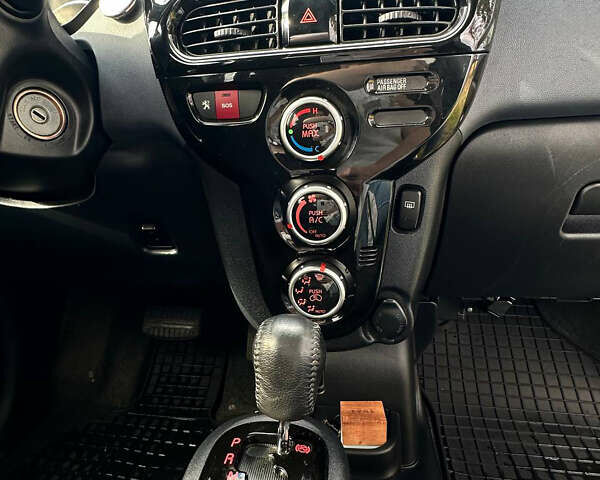 Білий Пежо iOн, об'ємом двигуна 0 л та пробігом 87 тис. км за 4500 $, фото 11 на Automoto.ua