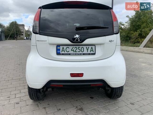 Пежо iOн 2014 у Луцьку на Automoto.ua Білий Пежо iOн, об'ємом двигуна 0 л та пробігом 49 тис. км за 4950 $, фото 11 на Automoto.ua