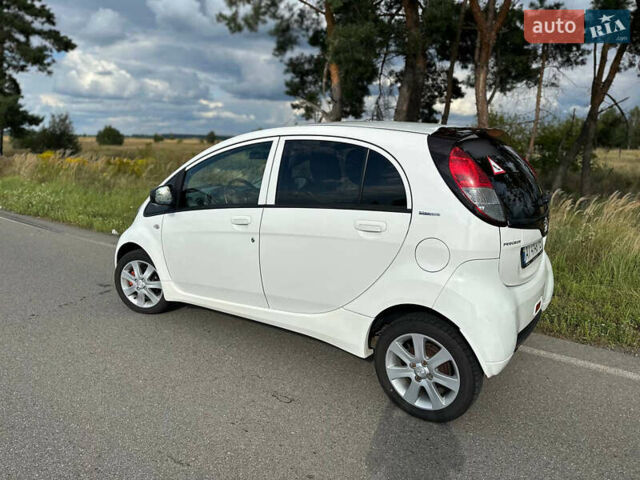 Білий Пежо iOн, об'ємом двигуна 0 л та пробігом 87 тис. км за 4500 $, фото 13 на Automoto.ua