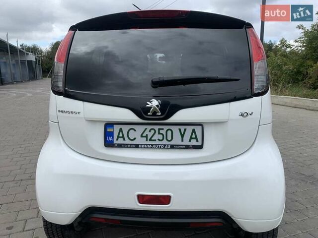 Пежо iOн 2014 у Луцьку на Automoto.ua Білий Пежо iOн, об'ємом двигуна 0 л та пробігом 49 тис. км за 4950 $, фото 8 на Automoto.ua