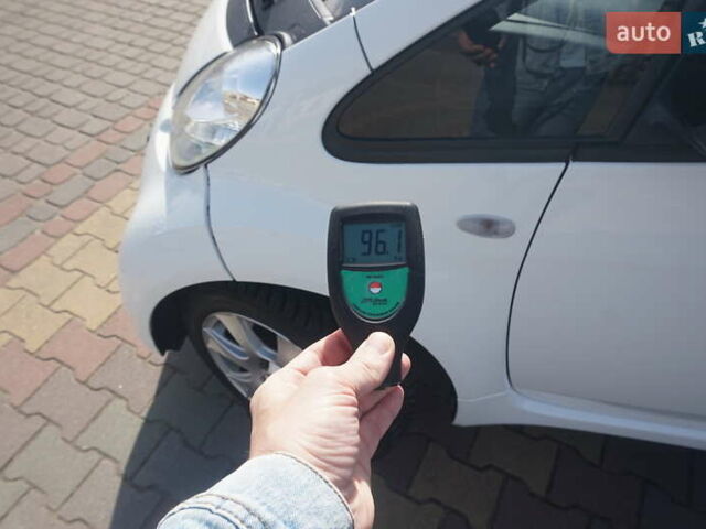 Белый Пежо иOн, объемом двигателя 0 л и пробегом 89 тыс. км за 4150 $, фото 59 на Automoto.ua
