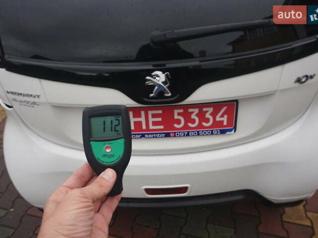 Белый Пежо иOн, объемом двигателя 0 л и пробегом 103 тыс. км за 4200 $, фото 57 на Automoto.ua