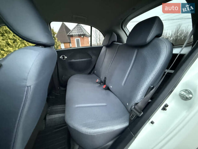 Белый Пежо иOн, объемом двигателя 0 л и пробегом 55 тыс. км за 6500 $, фото 31 на Automoto.ua