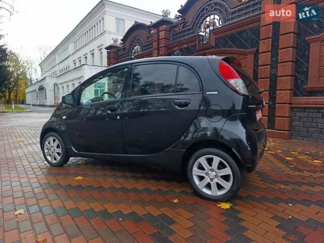 Черный Пежо иOн, объемом двигателя 0 л и пробегом 112 тыс. км за 3999 $, фото 11 на Automoto.ua