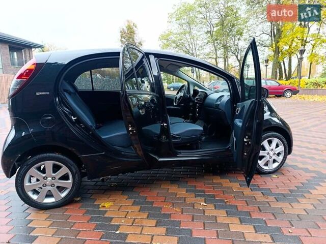 Черный Пежо иOн, объемом двигателя 0 л и пробегом 112 тыс. км за 3999 $, фото 23 на Automoto.ua