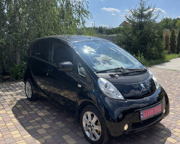 Черный Пежо иOн, объемом двигателя 0 л и пробегом 69 тыс. км за 4700 $, фото 6 на Automoto.ua