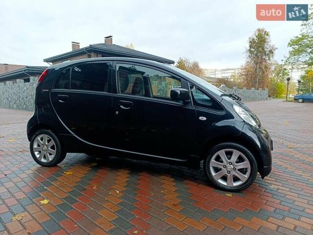Черный Пежо иOн, объемом двигателя 0 л и пробегом 112 тыс. км за 3999 $, фото 6 на Automoto.ua