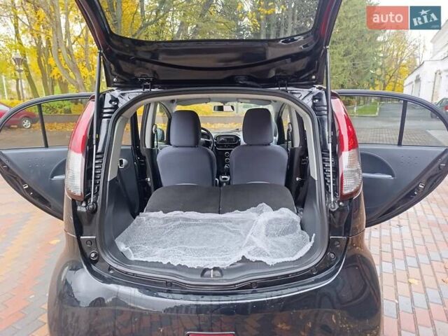 Черный Пежо иOн, объемом двигателя 0 л и пробегом 112 тыс. км за 3999 $, фото 25 на Automoto.ua