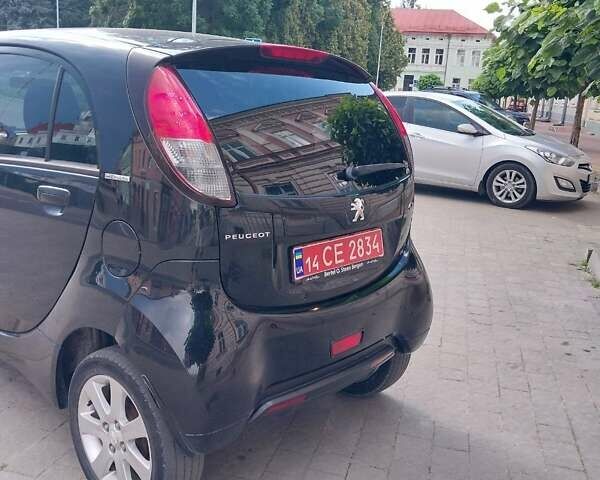 Черный Пежо иOн, объемом двигателя 0 л и пробегом 137 тыс. км за 4700 $, фото 20 на Automoto.ua