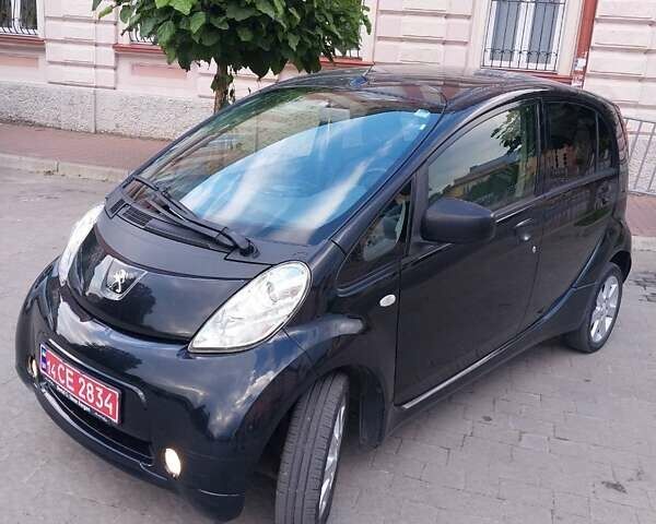 Черный Пежо иOн, объемом двигателя 0 л и пробегом 137 тыс. км за 4700 $, фото 9 на Automoto.ua